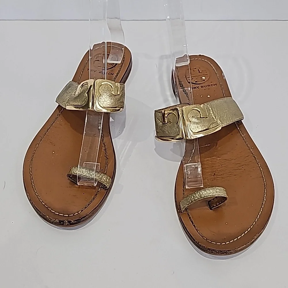 Tory Burch Gold Metallic leather sandals Size 8.5 Toe ring